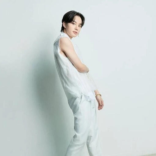 Elle Japan (May 2021)